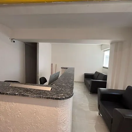 Zeus Goeruekle * Nilufer