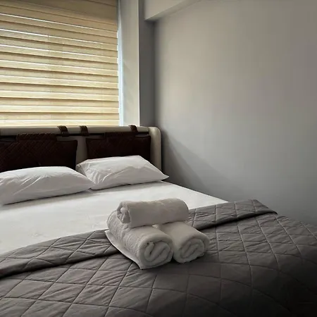 Zeus Goeruekle * Nilufer